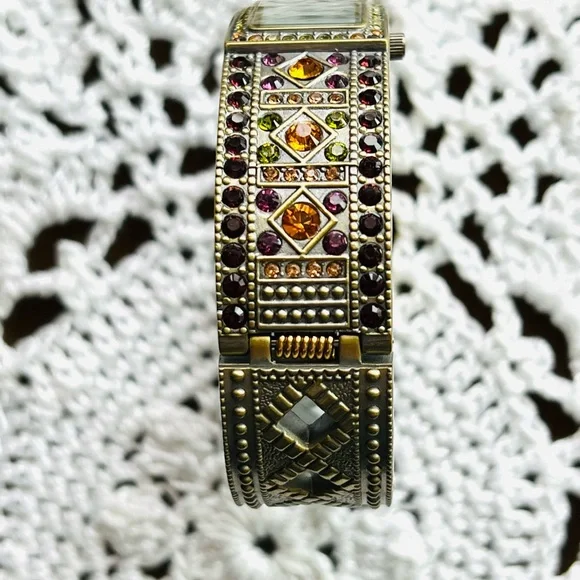 Heidi Daus Vintage “Pavé Crystal Bangle” watch bracelet EUC size S/M interior 8”